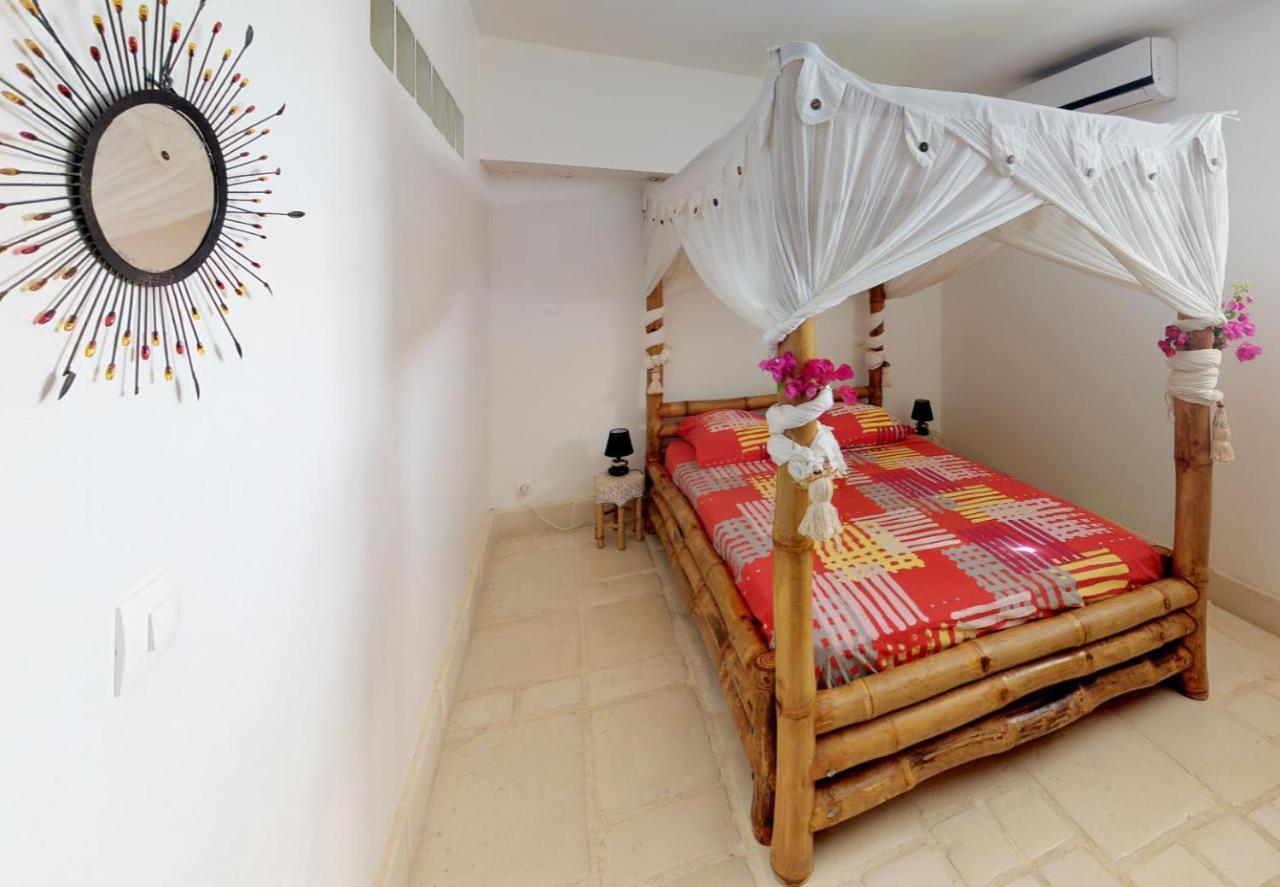 Surf Camp Kokoplaj, A 150M De La Plage Et Du Spot De Surf Sainte-Anne  Ngoại thất bức ảnh